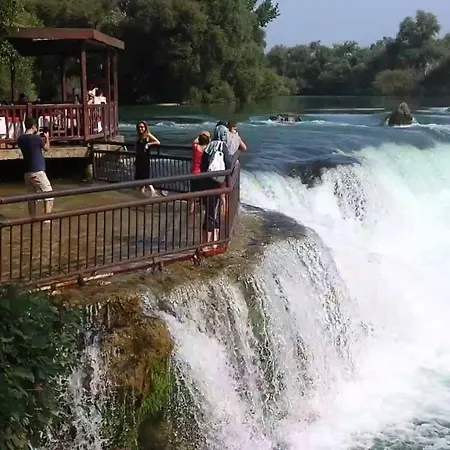 Nirvana Club Pool View アパート *